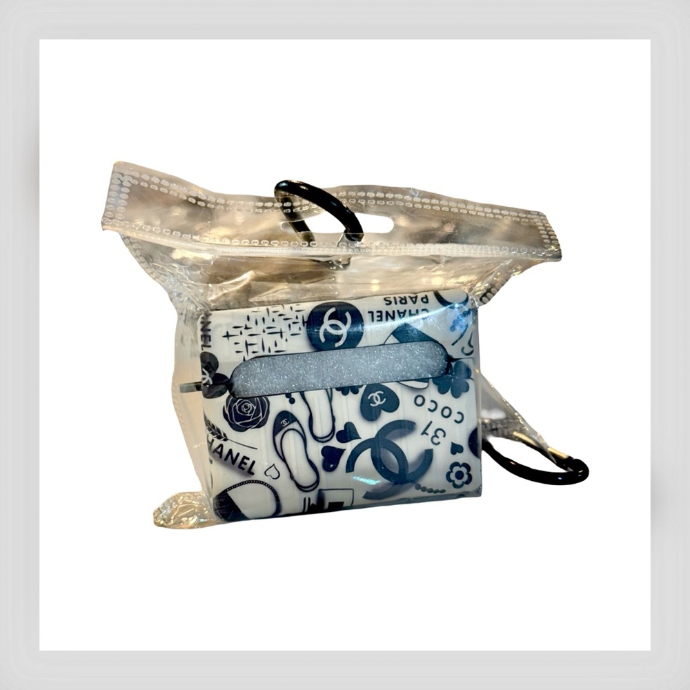 DESIGNER AIRPOD PRO PROTECTIVE CASE W/KEYRING